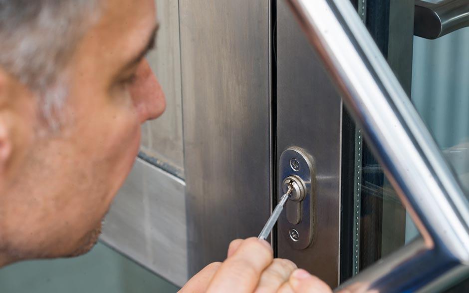 changer serrure de porte Montigny-le-Bretonneux